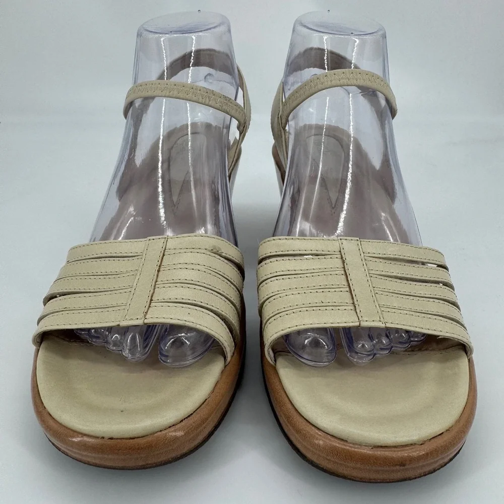 Dansko Womens 39 Cream Leather Strappy Slingback Wedge Sandals Portugal 12 05 EK